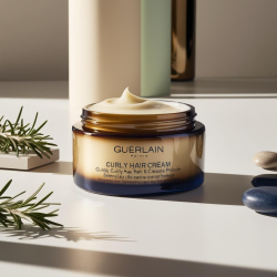 Crème Cheveux Bouclés Guerlain : Définition, hydratation et protection